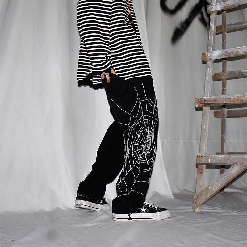 Plus Size Harajuku Streetwear Hip Hop Baggy Cargo Embroidery Graffiti Loose Jogger Pant Punk Harem Trouser Gothic Tracksuit 2020, Black
Plus Size Harajuku Streetwear Hip Hop Baggy Cargo Embroidery Graffiti Loose Jogger Pant Punk Harem Trouser Gothic Tracksuit 2020, Black