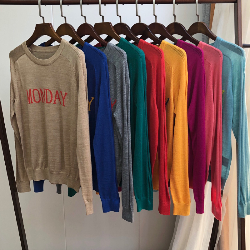 Women Sweater 2019 Autumn and Winter New Gorgeous Nine Color Thin Round Neck Pullover Sweater, Green
Women Sweater 2019 Autumn and Winter New Gorgeous Nine Color Thin Round Neck Pullover Sweater, Green