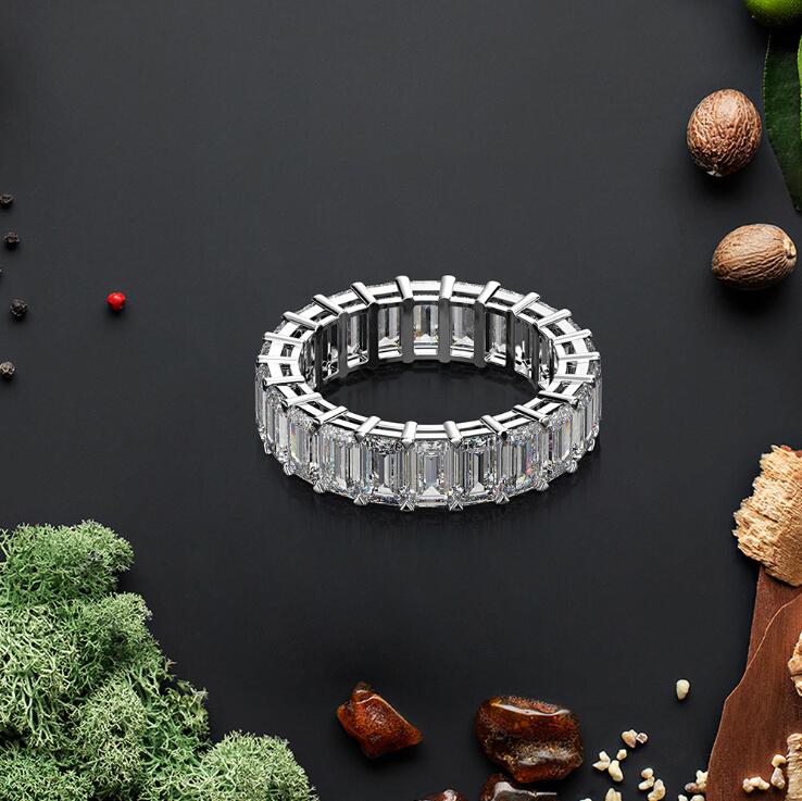 Hot Sale Unique Brand New Luxury Jewelry 925 Sterling Silver Emerald Cut White Topaz CZ Diamond Gemstones Party Women Wedding Band Ring Gift