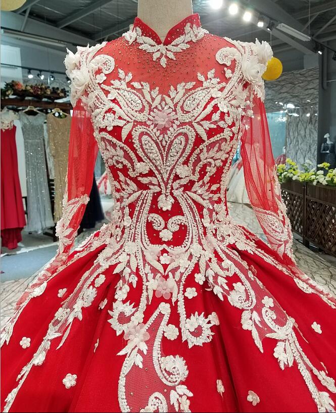 Luxury Red Ball Gown Prom Dresses Muslim High Neck Lace Appliqued Beads Evening Dress Wear Plus Size Abendkleider Formal Party Gowns