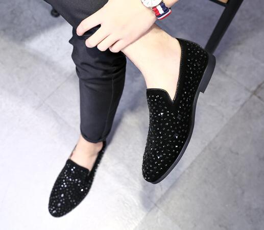 High Quality Men Casual Rhinestone Pointed Toe Flat Shoes Christmas Party Men Formal Shoes Loafer Shoes