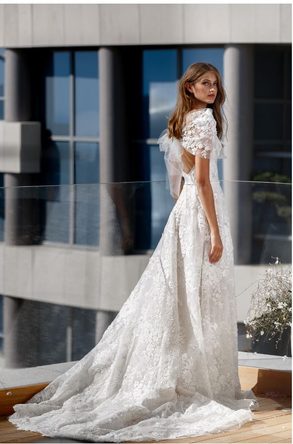 beach new fashion wedding dresses jewel neck 3d lace appliques bridal gowns short sleeve plus size vestido de noiva wedding dress
