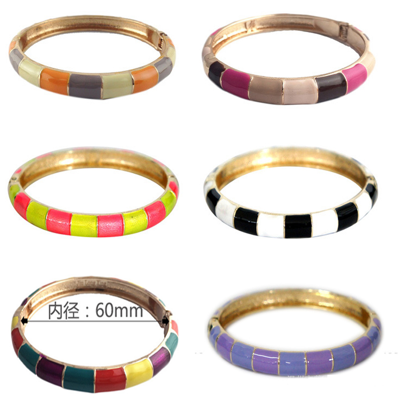 6mm thickness of the zinc alloy simple geometric bracelet fine color jelly under a variety of colors
6mm thickness of the zinc alloy simple geometric bracelet fine color jelly under a variety of colors