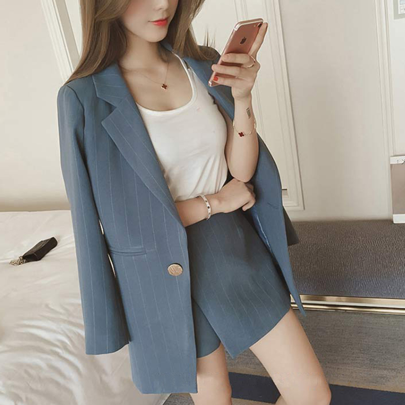 Korean Spring 2 Piece Blazer Skirt Set Outfits 2020 Striped Long Blazer Coat+Irregular A Line Skirt Plus Size Women Suit, Gray suit
Korean Spring 2 Piece Blazer Skirt Set Outfits 2020 Striped Long Blazer Coat+Irregular A Line Skirt Plus Size Women Suit, Gray suit