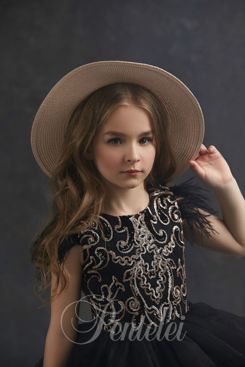 Lovely Ball Gown Flower Girl Dresses Jewel Short Sleeve Tiered Sequins Feather Pageant Dress High Low Girl's Birthday Party