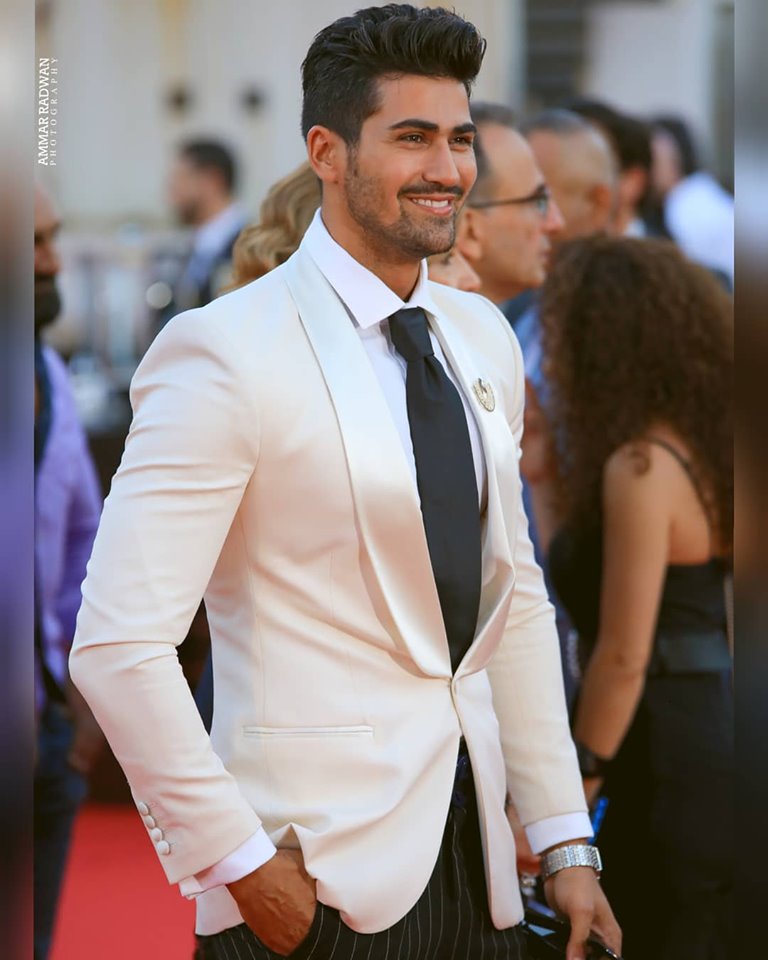 creamy white mens suit two pieces slim fit jacket pants custom made tuxedos groomsmen suits top quality wedding suit prom