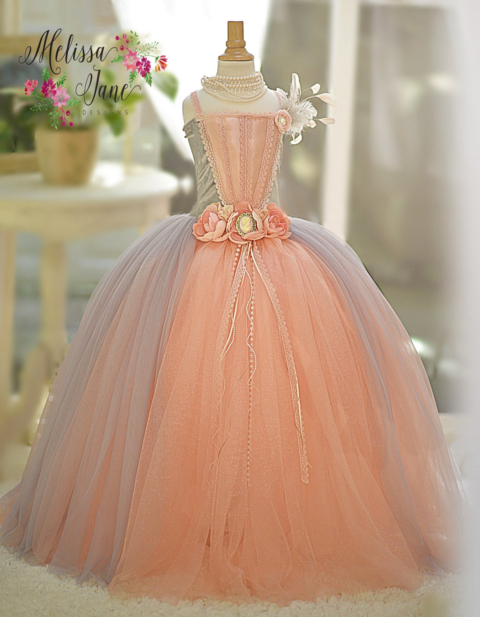 2019 Rainbow First Holy Communion Dresses Lace Handmade Flower Little Flower Girl Dress Pearls Feather Birthday Party Girls Pageant Gowns