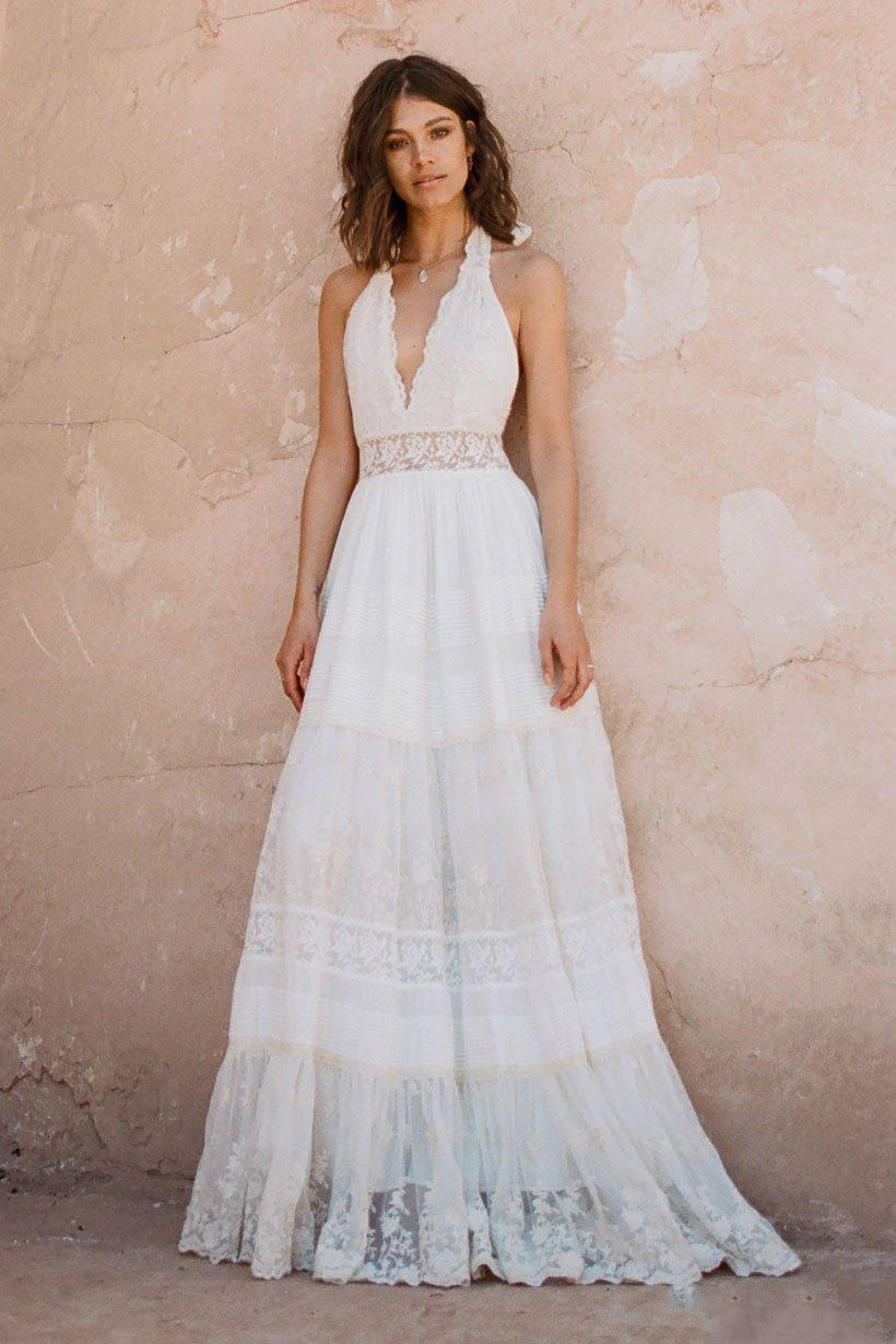 Bohemian Lace Vintage Dresses Retro Halter V Neck Backless Free People Hippie Country Style Bridal Dress Wedding Gown 0220