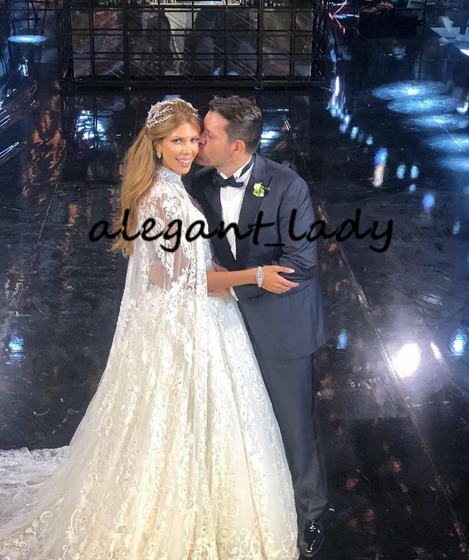 Vestido De Noiva Lace Beaded Wedding Dresses with Cape Shawls Robes 2020 Arabic Aso Ebi Sexy V-neck Castle Church Bride Wedding Gowns