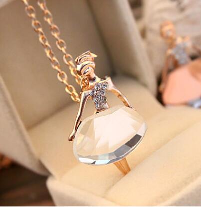 Fashion- Sweater Necklace Girls Boho Bijoux Gold Plated Crystal Ballet Girl Statement Necklaces Pendants For Women Wedding Christmas Gift