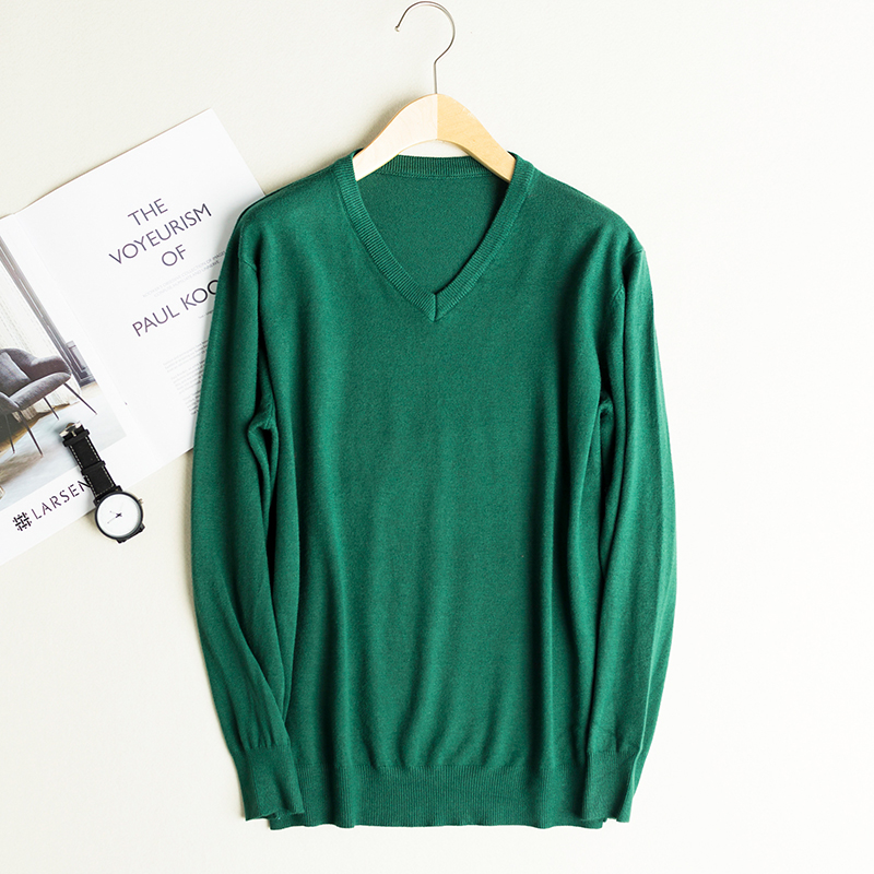 2018 Classic men's cashmere sweaters pure color v neck wool casual pullover sweater mens winter sweaters long sleeve tops, Beige
2018 Classic men's cashmere sweaters pure color v neck wool casual pullover sweater mens winter sweaters long sleeve tops, Beige