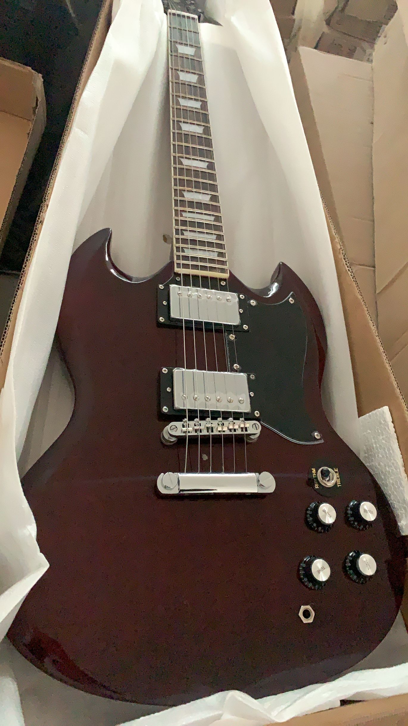 Custom Shop Wine Red SG Electric Guitar Rosewood Fingerboard, Pearl Trapezoid Inlay, Grover Tuners, Chrome Hardware
Custom Shop Wine Red SG Electric Guitar Rosewood Fingerboard, Pearl Trapezoid Inlay, Grover Tuners, Chrome Hardware