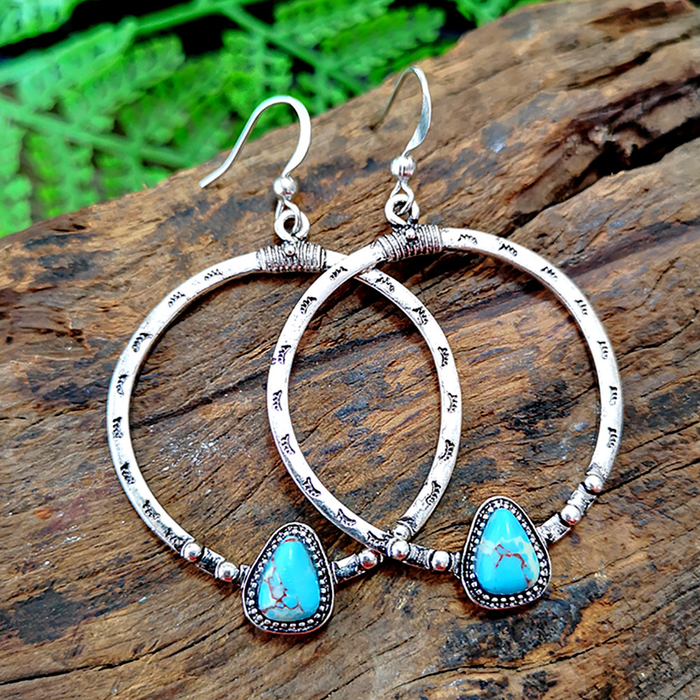 Handmade Vintage Turquoises Hoop Earrings for Women Fashion Jewelry Natural Stone Antique Boho Earring Simple Bijoux Femme Gift
Handmade Vintage Turquoises Hoop Earrings for Women Fashion Jewelry Natural Stone Antique Boho Earring Simple Bijoux Femme Gift