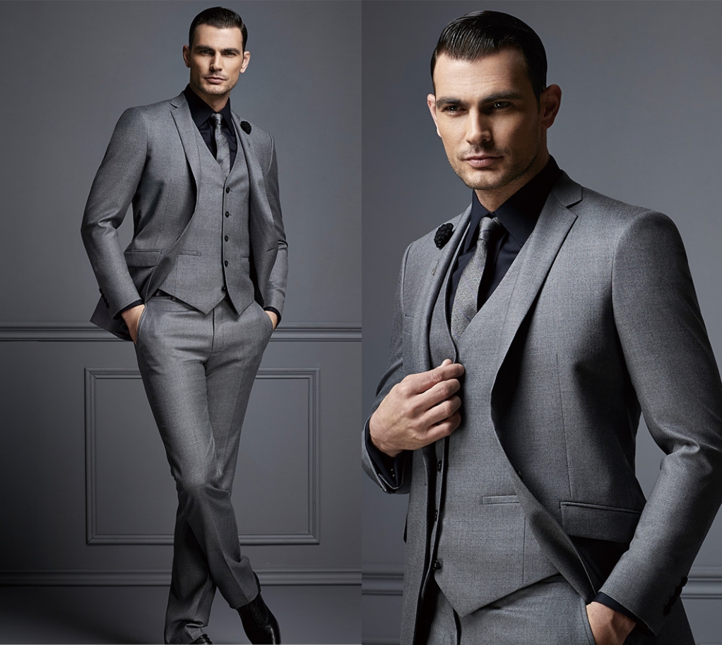 Custom Made Fashion Grey Mens Suit Groom Suit Formal Man Suits For Best Men Slim Fit Groom Tuxedos For Man(Jacket+Vest+Pants), Burgundy
Custom Made Fashion Grey Mens Suit Groom Suit Formal Man Suits For Best Men Slim Fit Groom Tuxedos For Man(Jacket+Vest+Pants), Burgundy