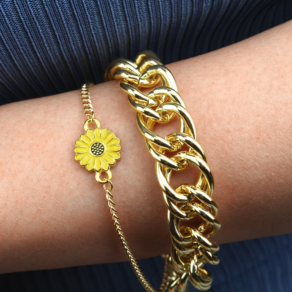 Stainless Steel Gold Plated Men Women Thick Bracelet Sunflower Butterfly Pendant Hand Chain Bracelet Fashion Accessories Gift Couple Bangle