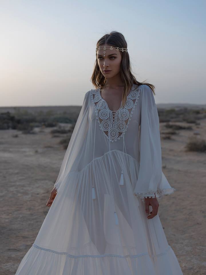 Asaf Dadush Vintage Wedding Dresses Lace V Neck Illusion Chiffon Long Sleeve Plus Size Bohemian Wedding Dress Cheap Bridal Gowns