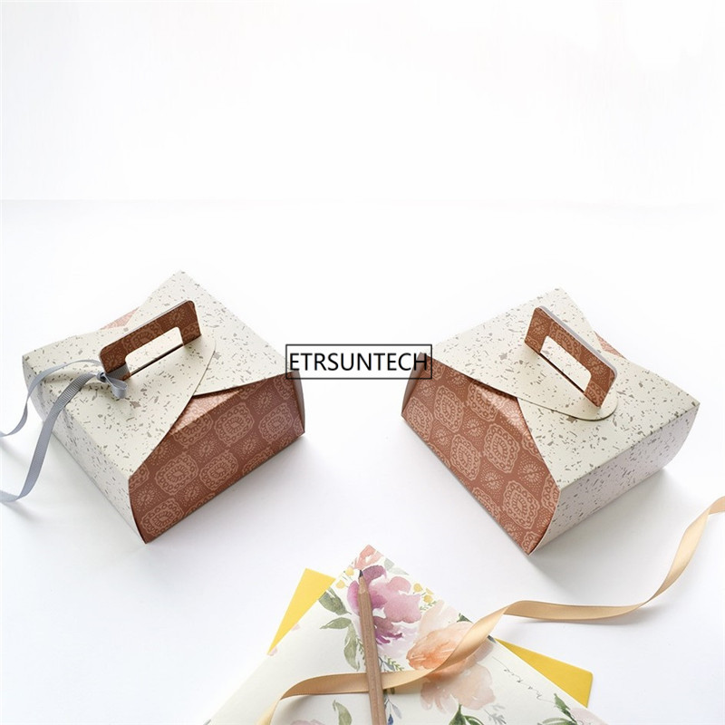 100pcs Wedding Favor Gift Boxes Candy Box Bag New Candy Box Wedding Favors and Gifts Boxes Chocolate
100pcs Wedding Favor Gift Boxes Candy Box Bag New Candy Box Wedding Favors and Gifts Boxes Chocolate
