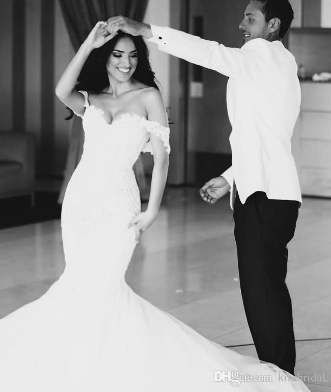 Sexy 2019 Mermaid Sweetheart Dresses Sparkly Beaded Lace Bridal Gowns Sleeveless Backless Crystal Beach Wedding Dress Custom Made