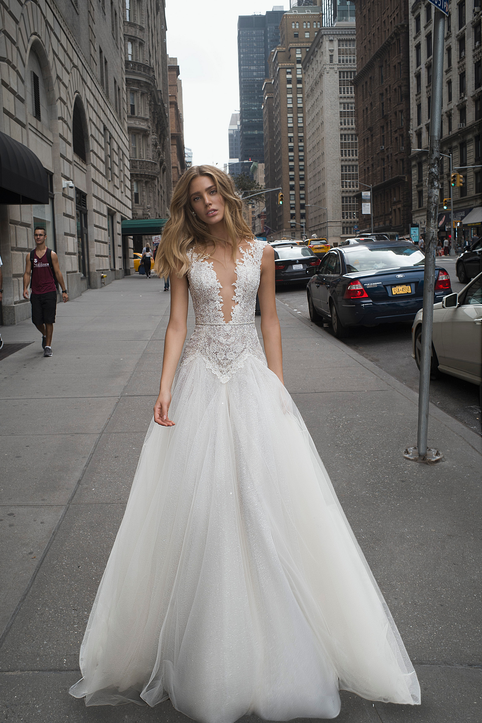 Netta Ben Shabu A Line Wedding Dresses Deep V Neck Lace Appliques Tulle Boho Wedding Dress Tulle Backless Beaded Wedding Dress