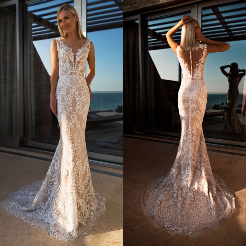2020 Simple Mermaid Wedding Dresses Deep V Neck Sleeveless Covered Button Appliques Lace Wedding Dress Sweep Train Bridal Gowns, Chocolate
2020 Simple Mermaid Wedding Dresses Deep V Neck Sleeveless Covered Button Appliques Lace Wedding Dress Sweep Train Bridal Gowns, Chocolate
