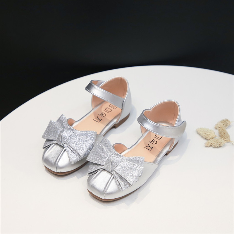 2020 Sandals Baby Fashion Girls Shoes Summer Sandals Princess Shoes For Girls Kid Bling Bowknot Dance For Kids Girl, Black
2020 Sandals Baby Fashion Girls Shoes Summer Sandals Princess Shoes For Girls Kid Bling Bowknot Dance For Kids Girl, Black