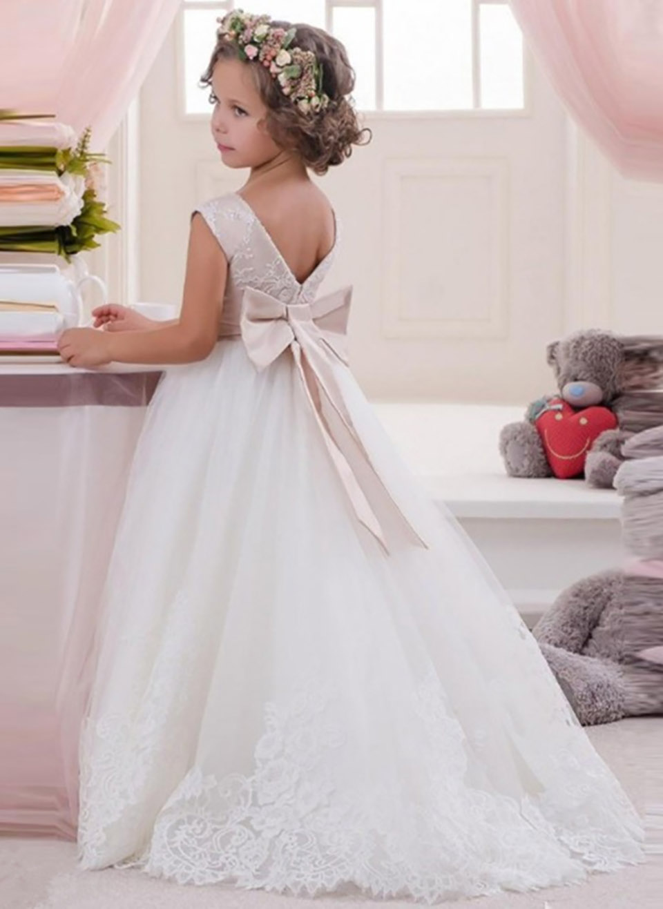 White Flower Girl Dresses Elegent A-Line Sleeveless Lace Applique Tulle Bead Girl Gowns For Weddings Party Dresses
