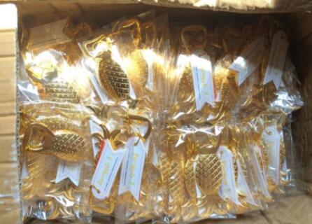 100PCSLOT New Arrival Wedding Bridal Favor Gifts Gold Pineapple Bottle Opener Party Favors Gift 8069147
