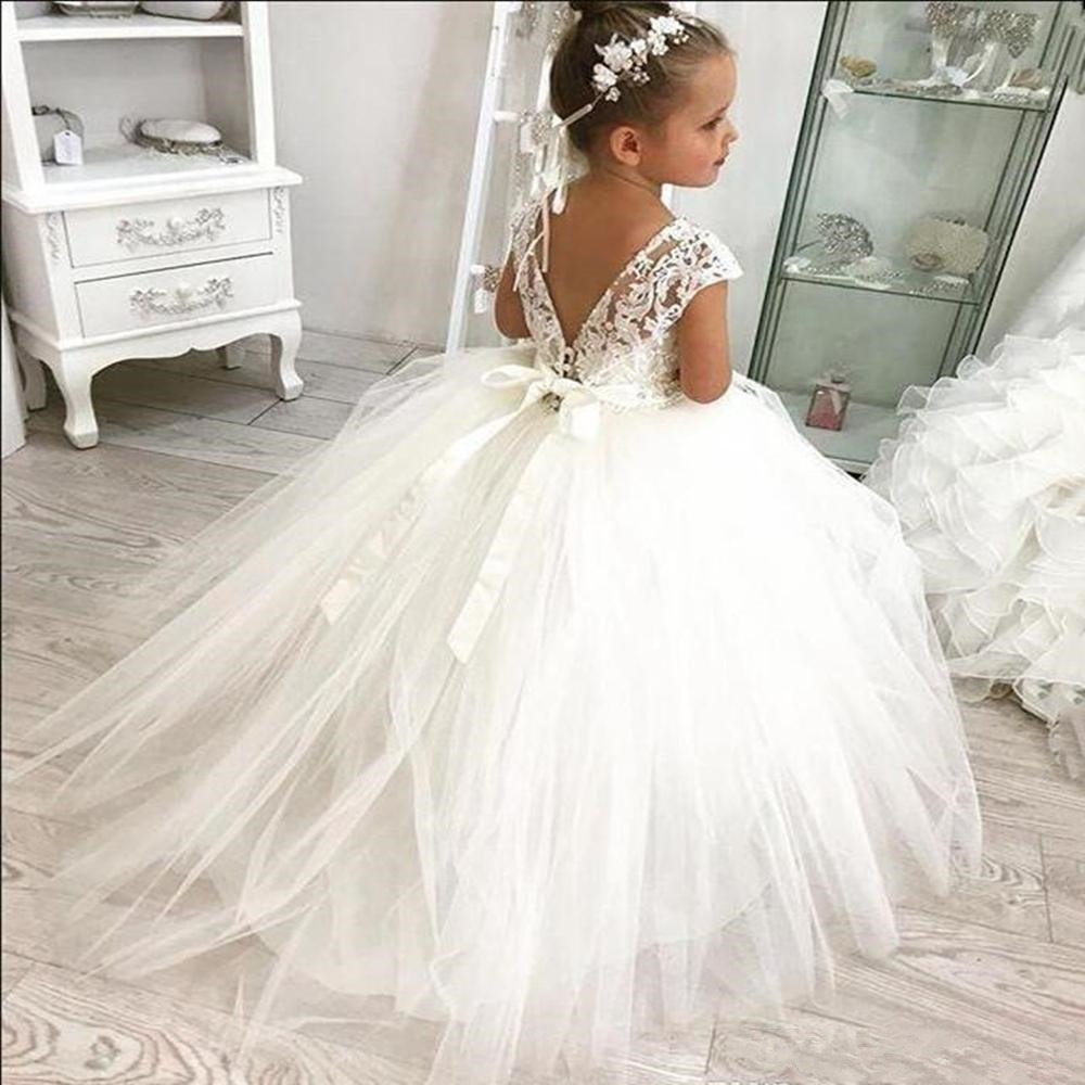 Lovely Cute Flower Girl Dresses Vintage Princess Appliqued Daughter Toddler Pretty Kids Formal First Holy Communion Gowns