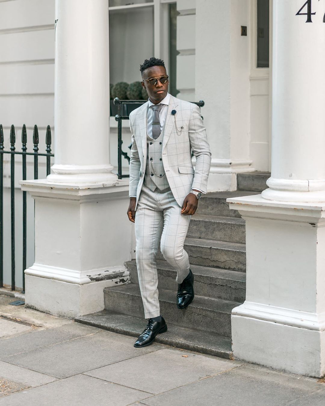 Summer Beach Check Plaid Groom Wedding Suits Groom Slim Fit Two Button Formal Work Prom Office Blazer Jacket(Jacket+Vest+Pants)