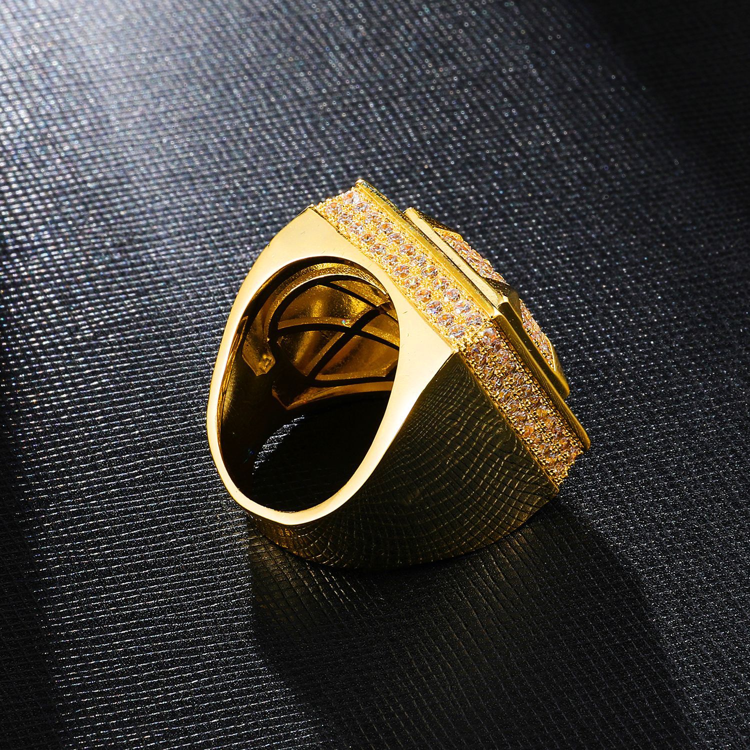 personalized Jewelry Gold White Gold Plated Mens Diamond Iced Out Man Hiphop Rapper Finger Rings Square Pinky Ring for Men Gifts for Guys
