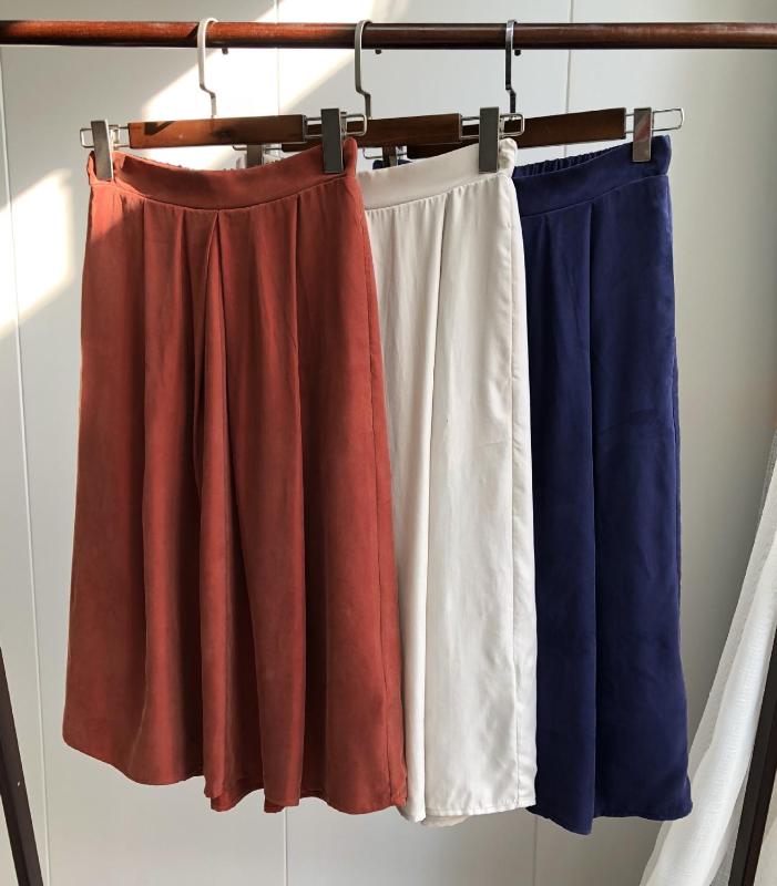New Women High Elastic Waist Midi Skirt ladies simple long skirts with pockets clothing, Beige
New Women High Elastic Waist Midi Skirt ladies simple long skirts with pockets clothing, Beige