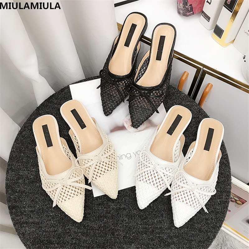 MIULAMIULA 2020 New Fashion Butterfly-knot Hallow Pointed Toe Flat Slippers Loafers Mules Flip Flops 35-40, Beige
MIULAMIULA 2020 New Fashion Butterfly-knot Hallow Pointed Toe Flat Slippers Loafers Mules Flip Flops 35-40, Beige