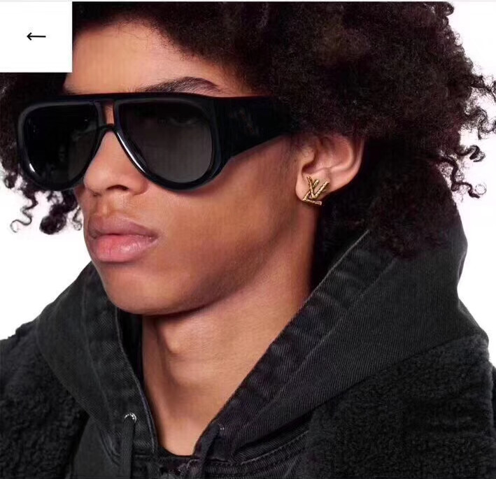 New Luxury Women 1247 Sunglasses Fashion Full Frame Ladies Vintage Retro Brand Designer Oversized Female Leisure Sun Glasses Tide, White;black
New Luxury Women 1247 Sunglasses Fashion Full Frame Ladies Vintage Retro Brand Designer Oversized Female Leisure Sun Glasses Tide, White;black