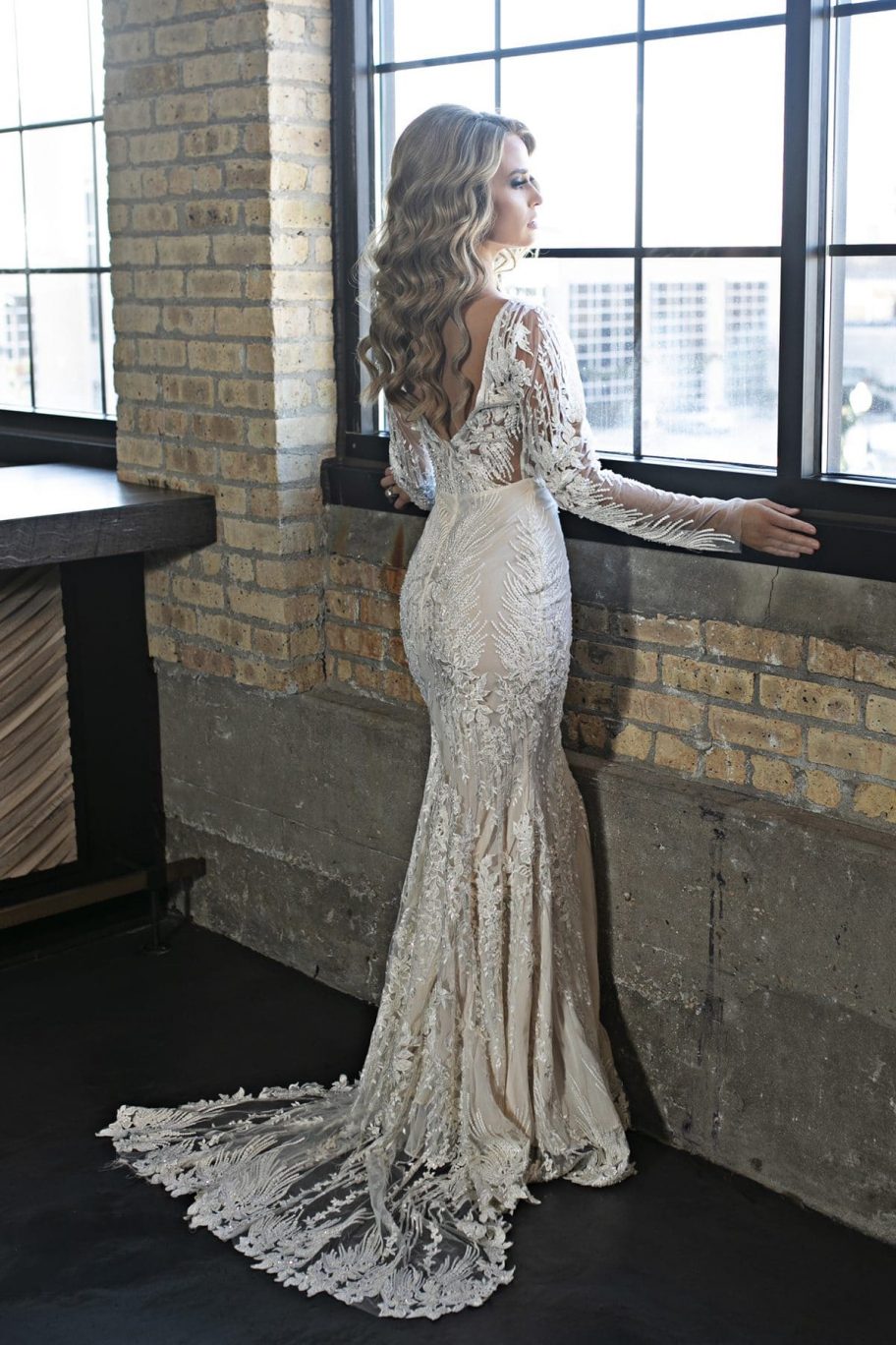 Elegant Mermaid Wedding Dresses V Neck Lace Applique Long Sleeve Wedding Dress Bridal Gowns Custom Made Robes De Mariée