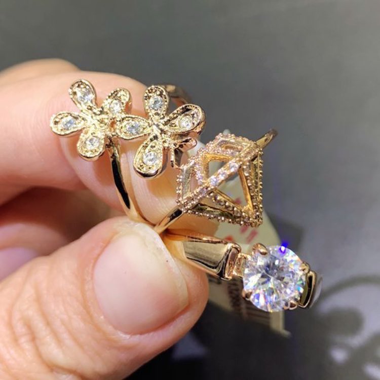 Gold And Silver Plated Steel Band Rings Rhinestones Women Men Micro Insert Mix Different Models Tail Ring Jewelry