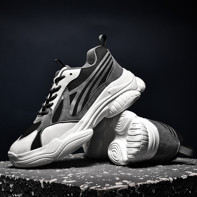Discount sale women mens running shoes 3M Reflective Triple Black White Grey sports trainers designer sneakers Homemade brand Made in China, A1
Discount sale women mens running shoes 3M Reflective Triple Black White Grey sports trainers designer sneakers Homemade brand Made in China, A1