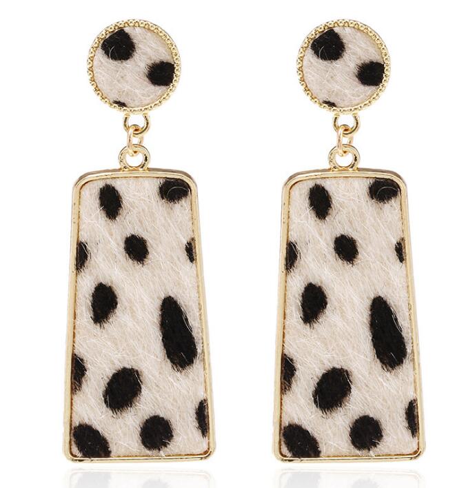 New accessories Korean style fashion personality leopard suede earrings geometric square long earrings earrings WY705
