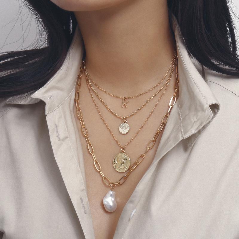 Chokers Vintage Punk Rock Imitation Baroque Pearl Pendant Necklaces Letter Tree Girl Charm Tassel Multi Layered Choker Female
Chokers Vintage Punk Rock Imitation Baroque Pearl Pendant Necklaces Letter Tree Girl Charm Tassel Multi Layered Choker Female