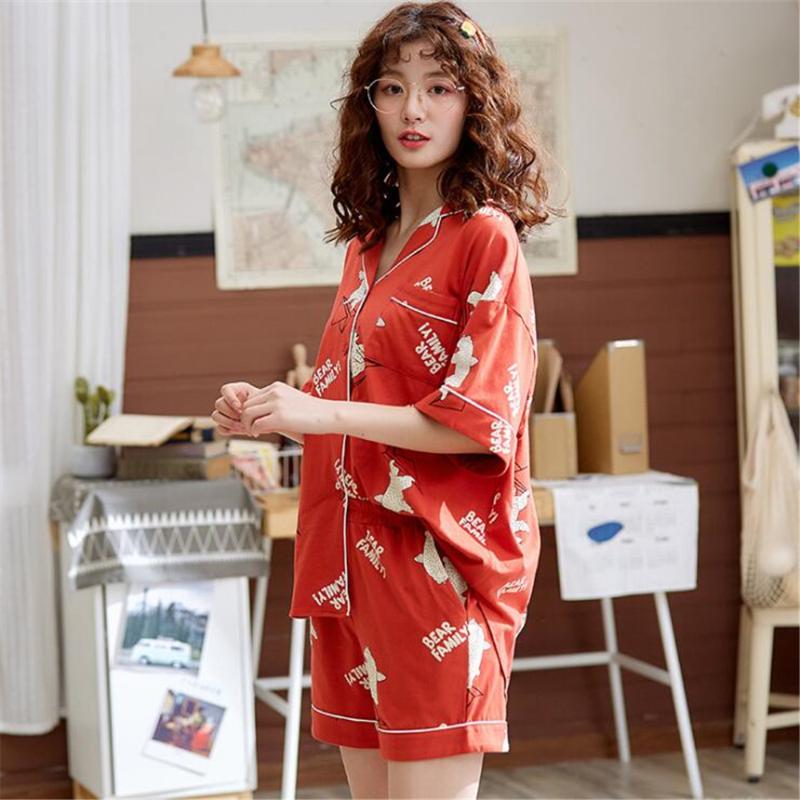 Summer 2020 new hot style cotton ladies' pajamas sets sleepwear Short sleeve shorts lovely cotton home service suits 
Summer 2020 new hot style cotton ladies' pajamas sets sleepwear Short sleeve shorts lovely cotton home service suits