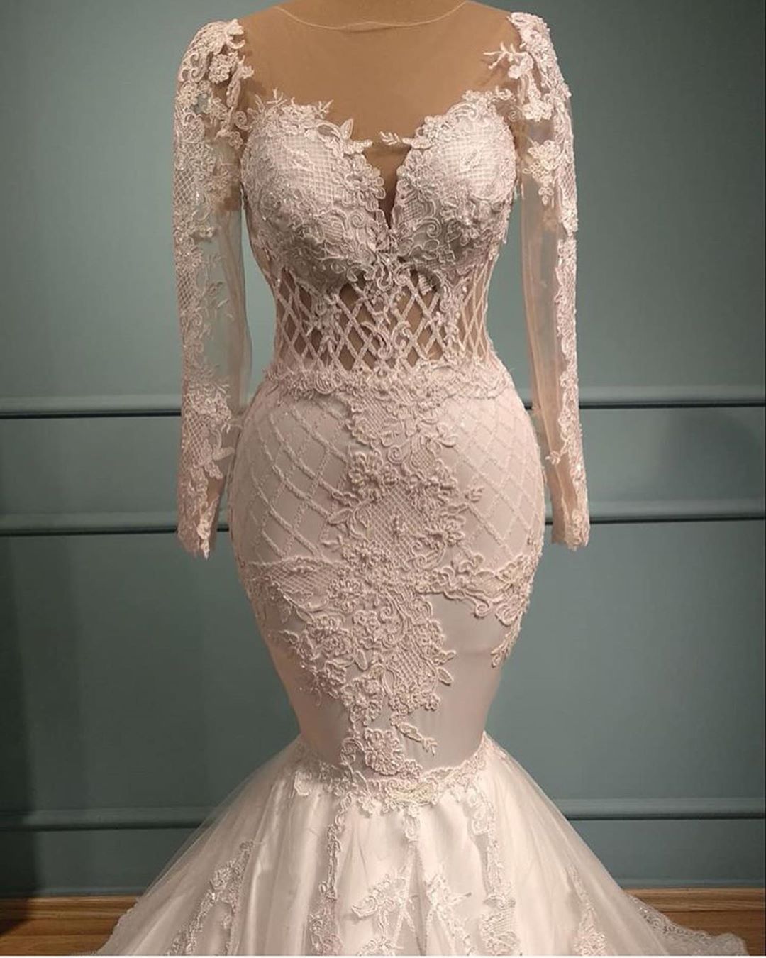 Gorgeous Mermaid Lace Wedding Dresses With Detachable Train Bateau Neck Beaded Long Sleeves Bridal Gowns Plus Size Vestidos De Nnovia