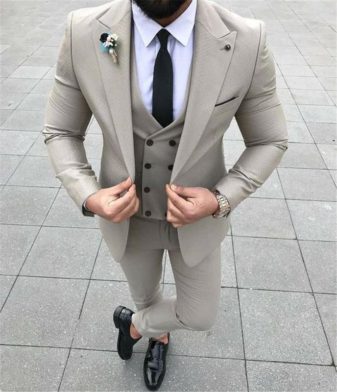 3 Piece Slim Fit Men Suits Peaked Lapel Tailor Made Wedding Groom Tuxedos Jacket Double Breasted Vest Coat Pants New Fashion, Black
3 Piece Slim Fit Men Suits Peaked Lapel Tailor Made Wedding Groom Tuxedos Jacket Double Breasted Vest Coat Pants New Fashion, Black