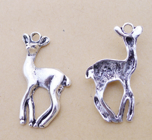 A0532 Ancient Silver 2.3 G Diy Ornaments Parts Alloy Deer Ancient Silver Parts 100 Individual / Package
A0532 Ancient Silver 2.3 G Diy Ornaments Parts Alloy Deer Ancient Silver Parts 100 Individual / Package
