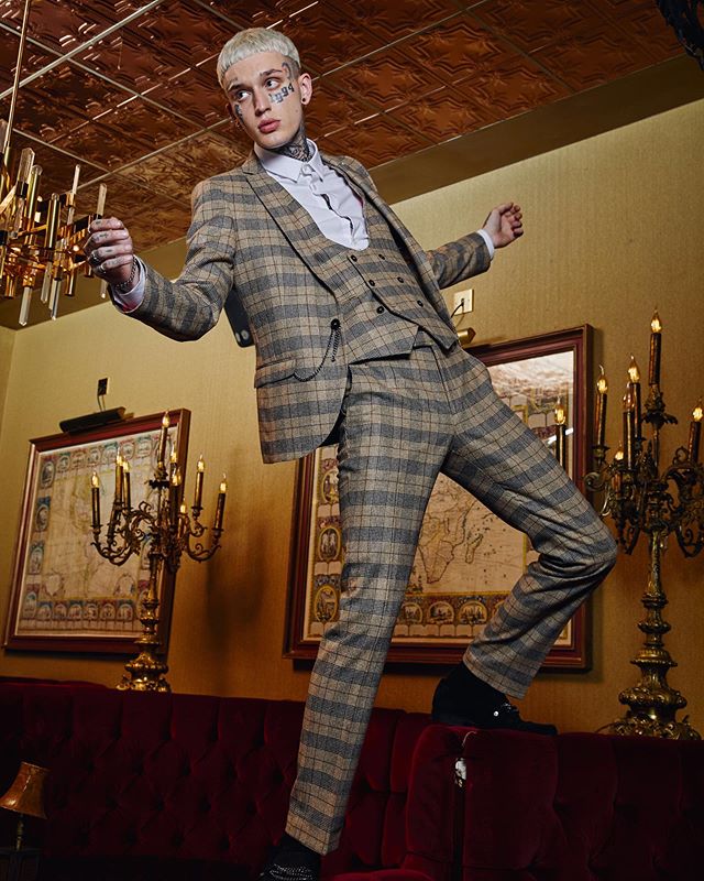 Classic Plaid Check Mens Wedding Suits Notched Lapel Groom Formal Wear Prom Tuxedos Best Man Blazer Suit (Jacket+Vest+Pants)