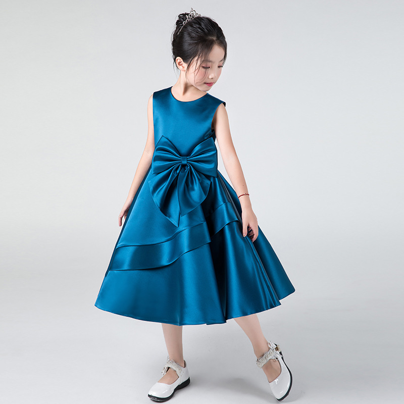 2019 Vintage Flower Girls' Dresses Ivory Baby Infant Toddler Baptism Clothes With Long royal blue Lace Tutu Ball Gowns Birthday Party Dress