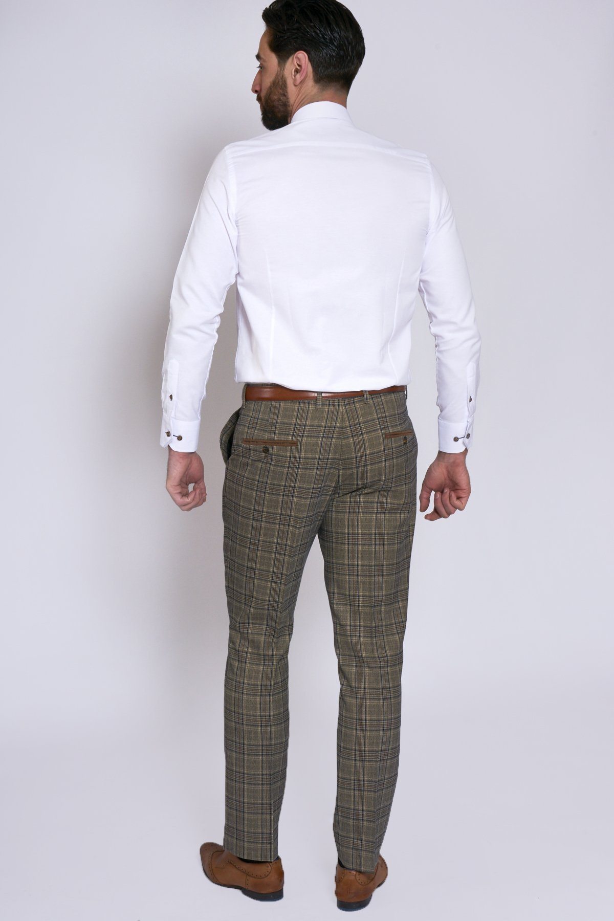 British Style Plaid Mens Wedding Tuxedos Notched Lapel 3 Pieces Groom Wear For Wedding Party Formal Custom Made Blazer Clothing