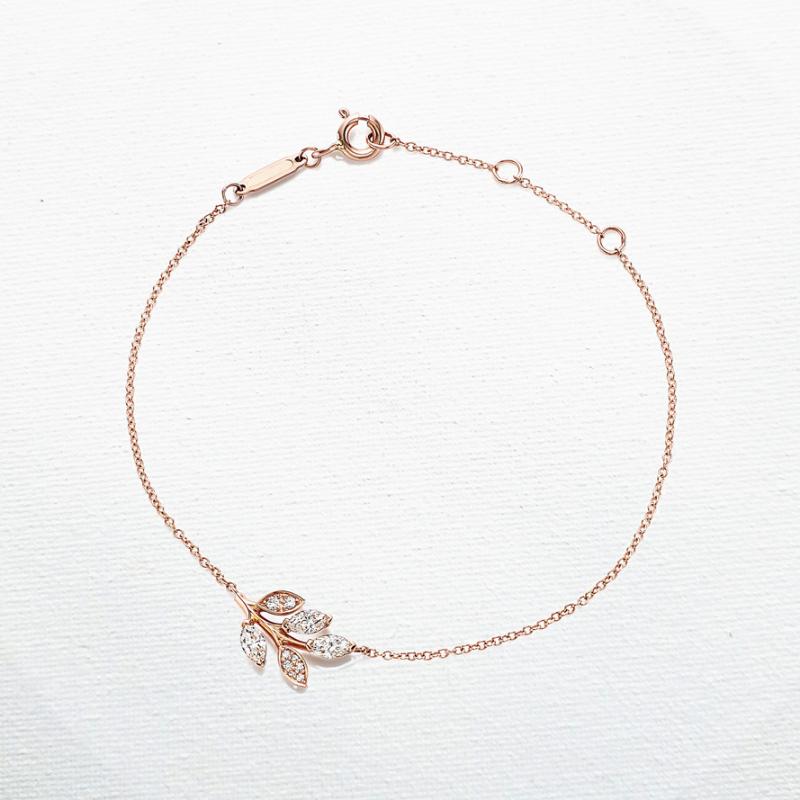 New ladies sterling silver rose gold plant leaf inlaid zircon bracelet women's popular sterling silver leaf zircon bracelet
New ladies sterling silver rose gold plant leaf inlaid zircon bracelet women's popular sterling silver leaf zircon bracelet