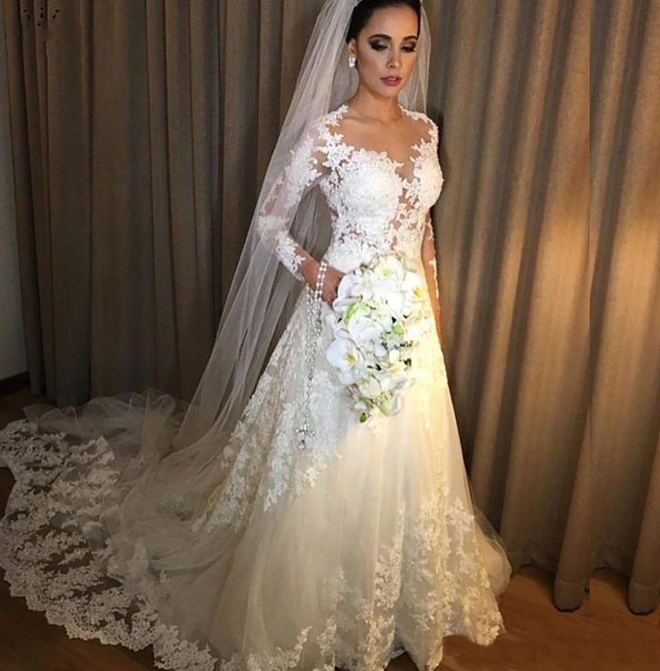 A-line Long Sleeve Tulle Wedding Dresses Sheer Jewel Neck Lace Appliques Romantic Beach Bridal Dress Vestidos De Noiva Wed Gowns