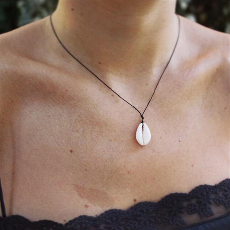 Summer Ornaments Natural Shell Necklace Full Manual Sandy Beach Beach Posimi Second Clavicle Chain Necklace
Summer Ornaments Natural Shell Necklace Full Manual Sandy Beach Beach Posimi Second Clavicle Chain Necklace