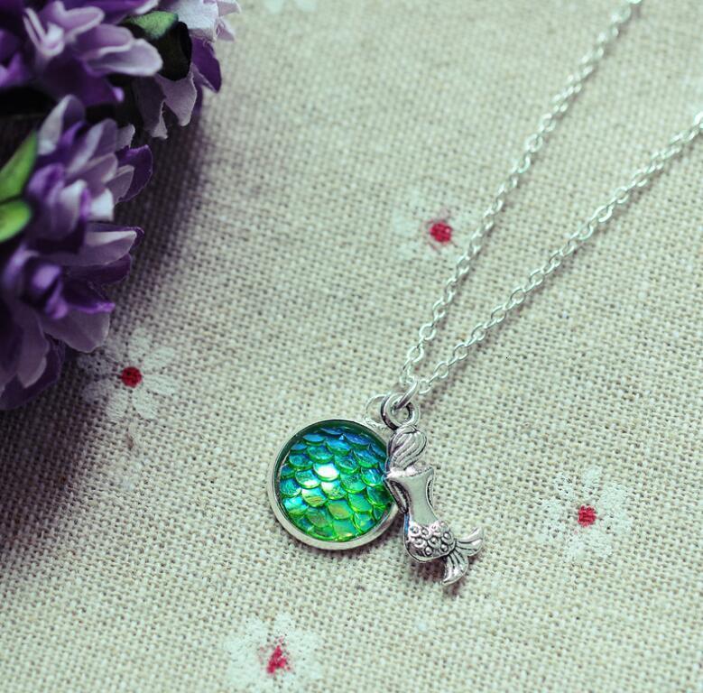 New Style Europe United States Popular Selling Fish Scales Time Small Mermaid Pendant Necklace Men Women Jewelry Friendship Gifts