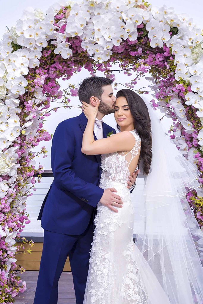 2019 Berta Mermaid Wedding Dresses Lace 3D Floral Appliqued Sexy Back Court Train Bohemian Wedding Dress Custom Made Plus Size Bridal Gowns